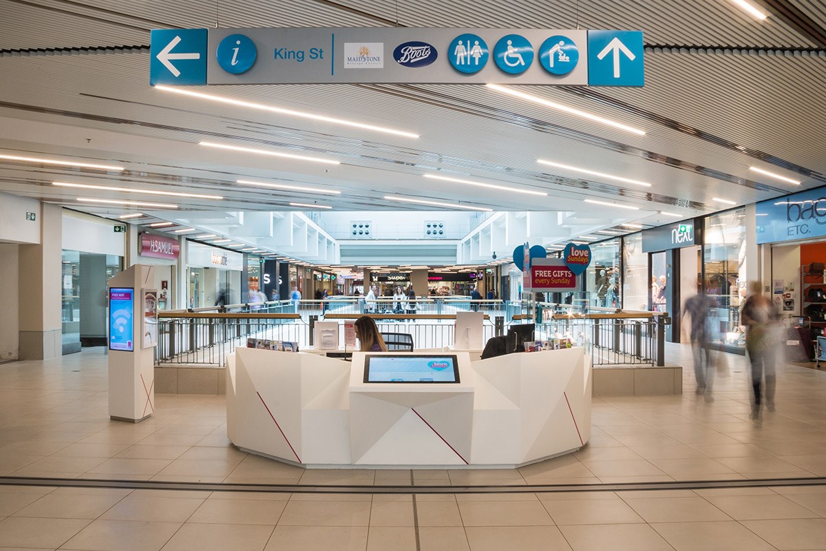 Mall Maidstone - Malls and customer service desk